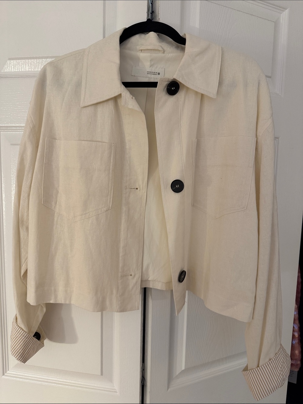 Zara Cream Boxy Cropped Button-Front Jacket